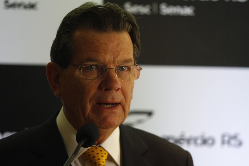  Luiz Carlos Bohn, presidente da Fecomércio-RS quer pressa na reforma tributária