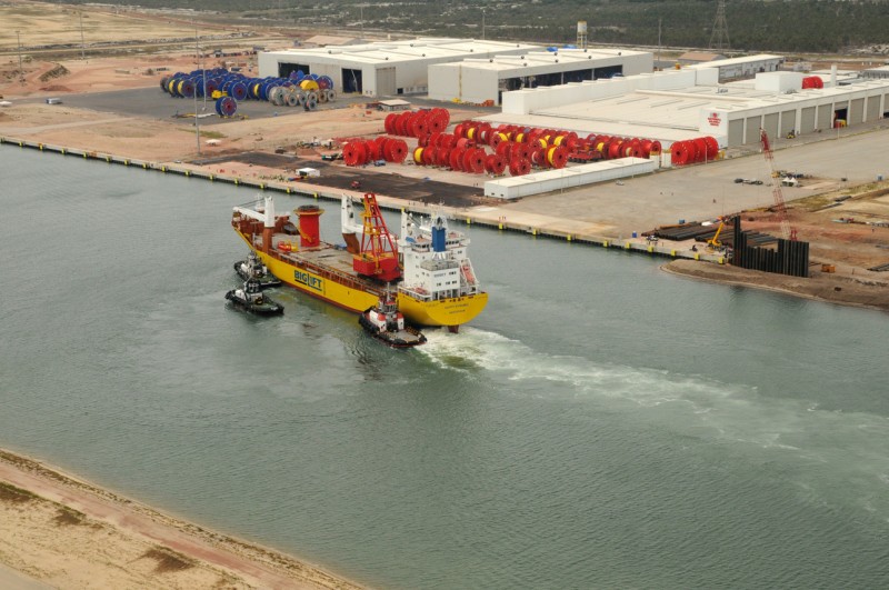 Porto de Açu recebeu investimento de R$ 1,5 bilhão para a ampliação  
