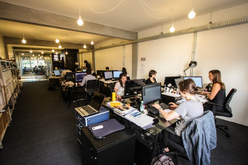 Profissionais do OSPA, escritório de arquitetura e urbanismo, investem tempo e recursos para conquistar titulações acadêmicas que possam ser aplicadas no dia a dia