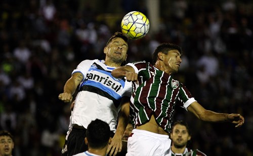 Gremistas ficaram no empate em 1 a 1, em Volta Redonda