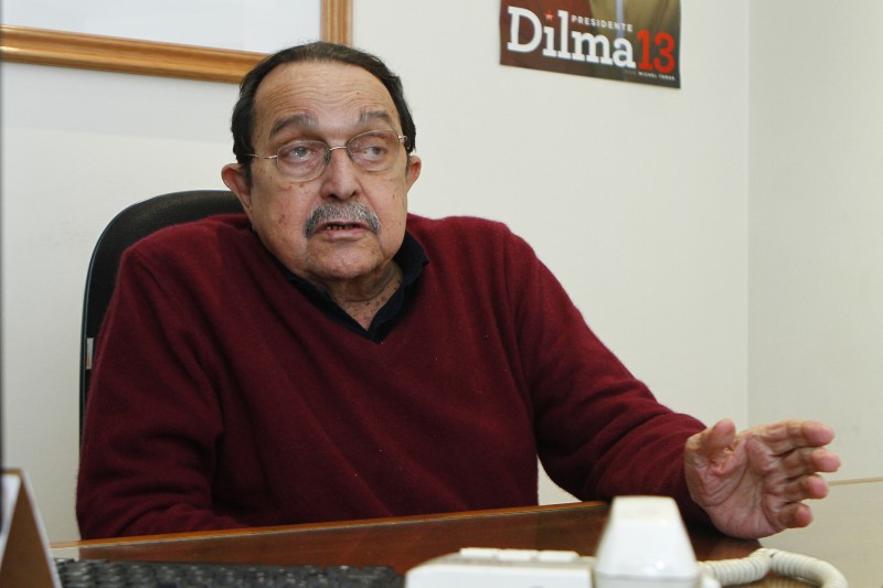 "Temer perderá o seu principal aliado. Quero ver ele dominar o Congresso sem Cunha", diz Araújo