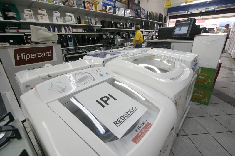 Máquinas de lavar roupas e outros produtos da linha branca ganharam redução do IPI ainda em 2012  