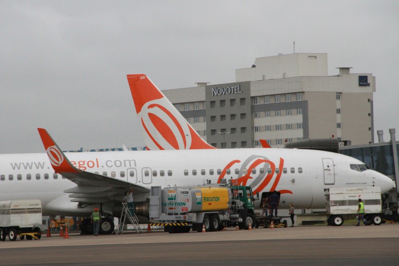 Governo estuda socorro de até R$ 3 bilhões a aéreas