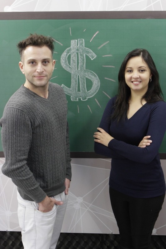 Eduardo Lima e Juliana Marchioretto s&atilde;o os s&oacute;cios co-fundadores da Aula Livre Foto: MARCO QUINTANA/JC