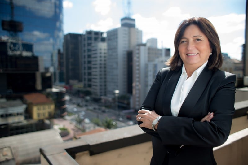 Consultora Claudia Bittencourt: empr&eacute;stimo familiar tem pr&oacute;s e contras Foto: Rafael Neddermeyer/Criadores de Imagens/Divulga&ccedil;&atilde;o/JC