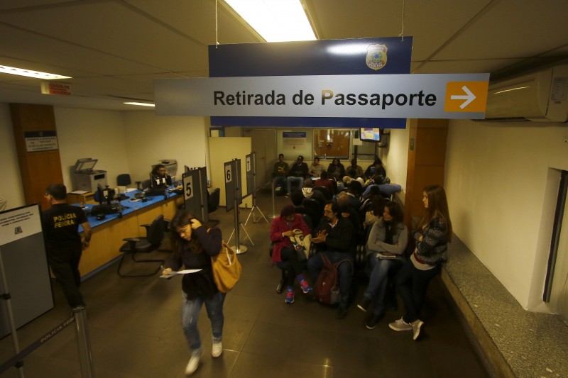 De acordo com a PF, são realizados 11 mil atendimentos por dia útil para a requisição do documento