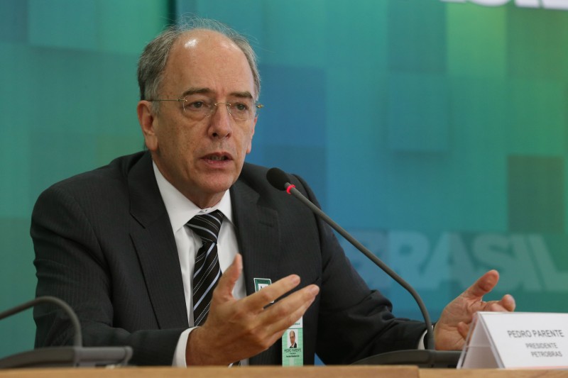 Presidente da Petrobras, Pedro Parente, durante coletiva de imprensa no Palácio do Planalto após encontro com o presidente interino Michel Temer