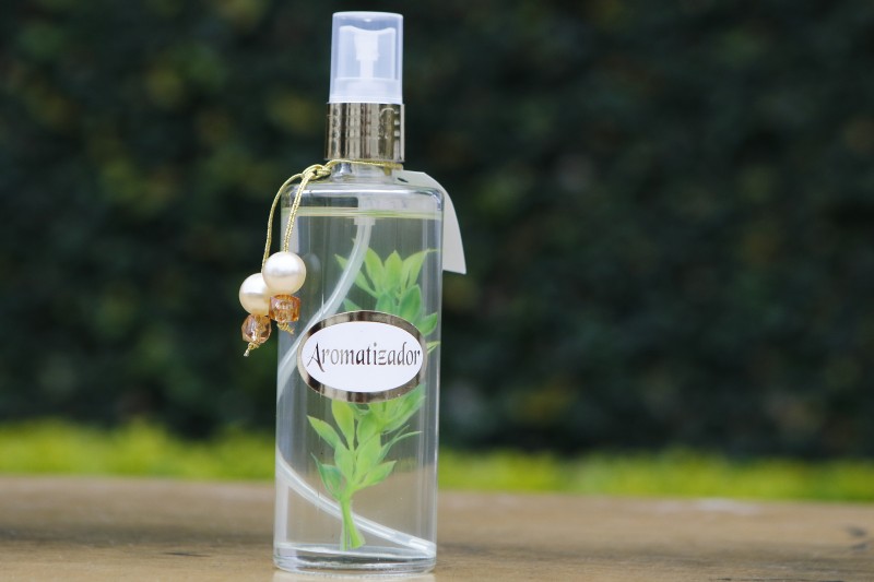 Aromatizante de ambientes com aroma de bamboo Foto: FREDY VIEIRA/JC