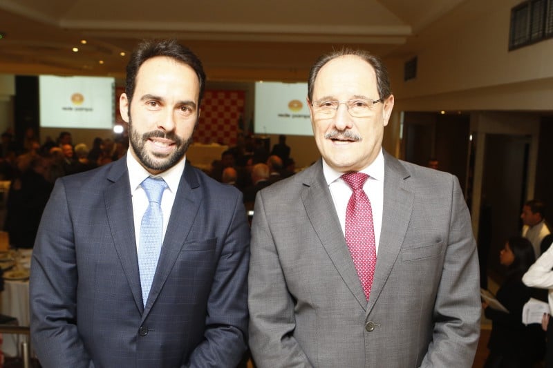 O diretor do Lide RS, Eduardo Fernandez, com o governador José Ivo Sartori