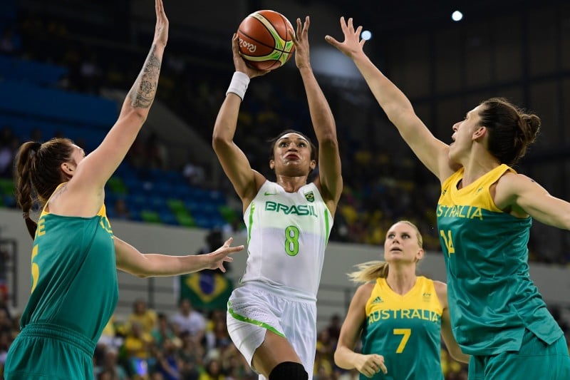Seleção brasileira feminina de basquete não conseguiu romper barreira de derrotas