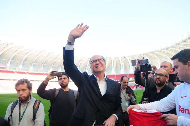 Paulo Roberto Falcão não é mais o técnico do Internacional