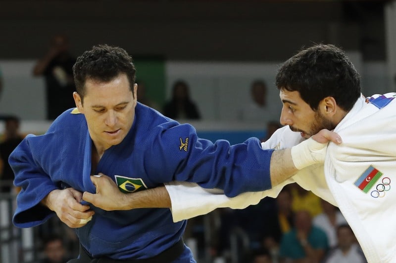 Judoca brasileiro foi eliminado pelo atleta do Azerbaijão Mammadali Mehdiyev
