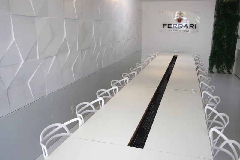  Pauta sobre empreendedores que aproveitam espa&ccedil;o ociosos para incrementar rendimentos. Conversaremos com o dono do Tak&ecirc;do Sushi, Daniel Pulz.   Foto: FREDY VIEIRA/JC