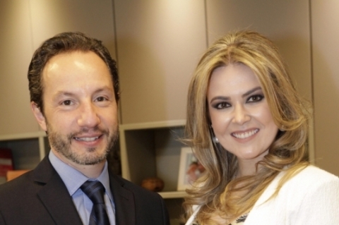 Helena Gorziza, Maurivam Dal Bem e Rosane Dal Bem no estande da Blue Ville