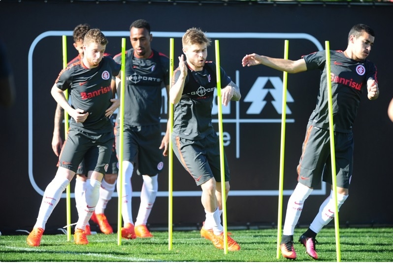 Colorado intensifica preparação para encarar os pernambucanos fora de casa