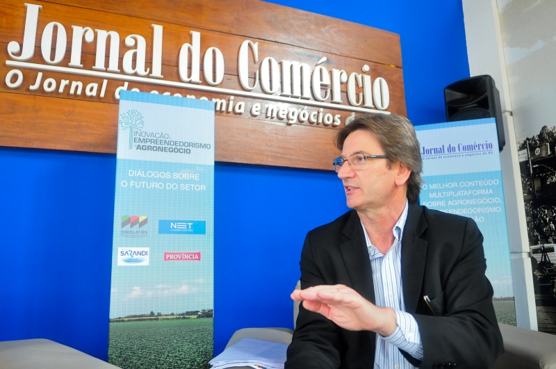 Adequações jurídicas e burocráticas atrasaram a fase de testes, diz Guerra