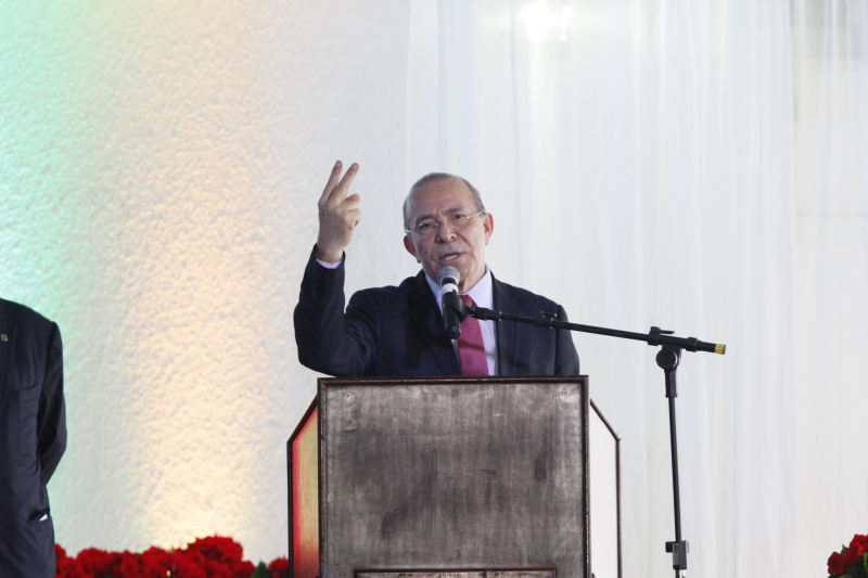 Padilha disse que as reformas terão o "acordado sobre o legislado" e aumento da idade para se aposentar