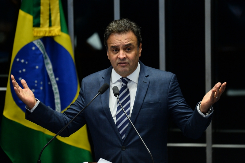 Aécio afirmou que o Brasil precisa de um conjunto de reformas estruturantes
