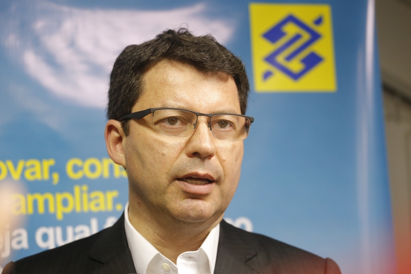 Caffarelli afirma que sindicato de bancos vai financiar investidores