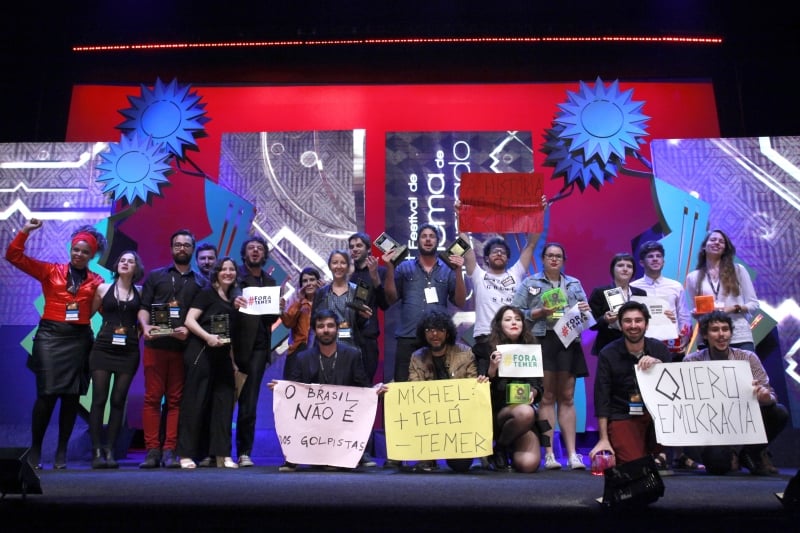 Vencedores de curtas fizeram manifestação