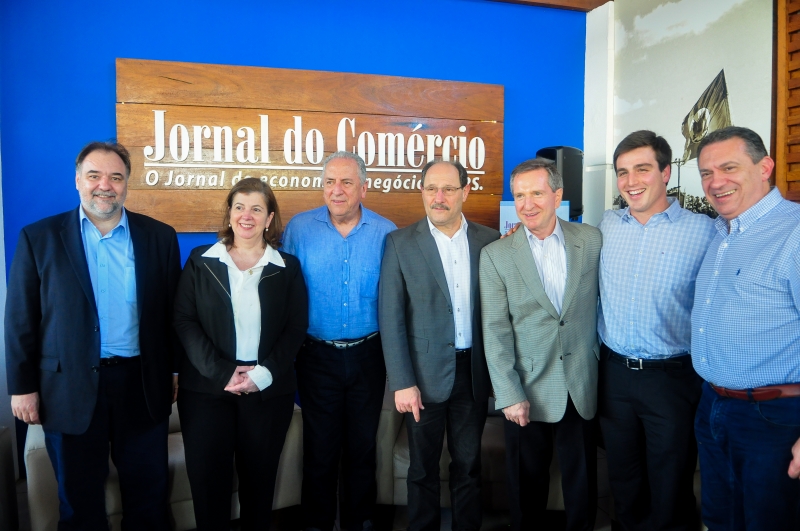 Diretores do Bradesco e governador visitam Casa JC