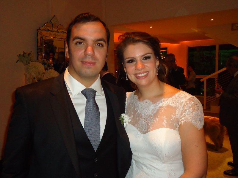 Vitor Tovar e Gabriela Vargas esbanjaram felicidade  