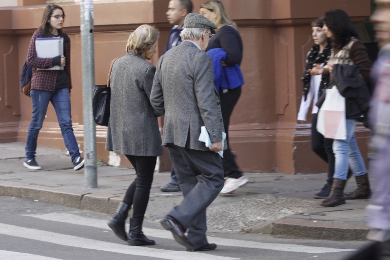 Enfermidade é mais frequente entre pessoas com idade a partir de 65 anos