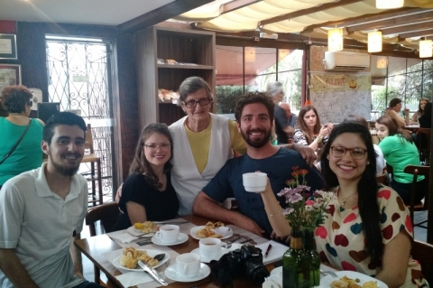 Nossa equipe com a Dona In�s em pessoa!