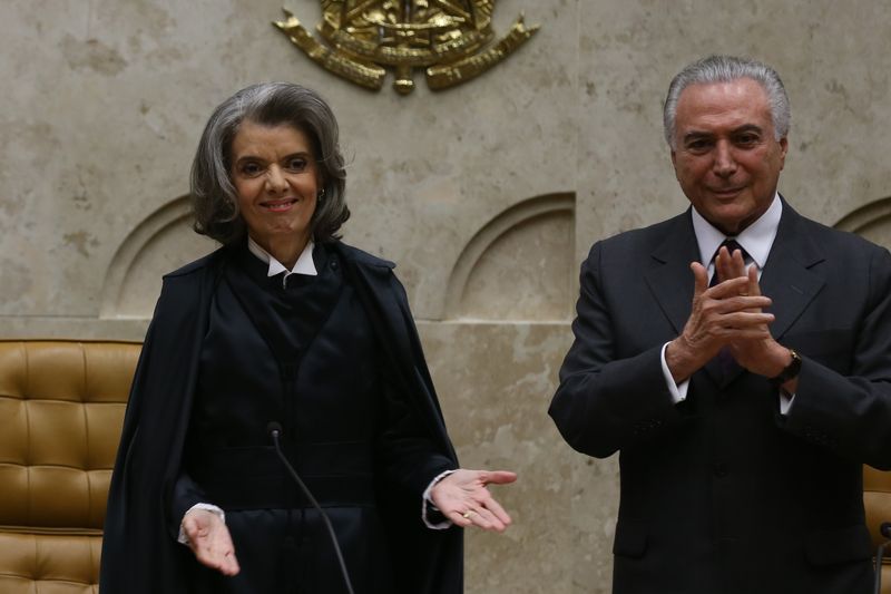 Cármen Lúcia citou música dos Titãs: "Ninguém quer só comida, a gente também quer diversão e arte"