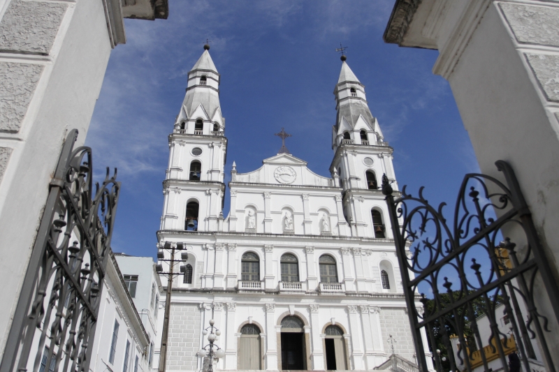 Com 203 anos, igreja é um dos cartões postais de Porto Alegre