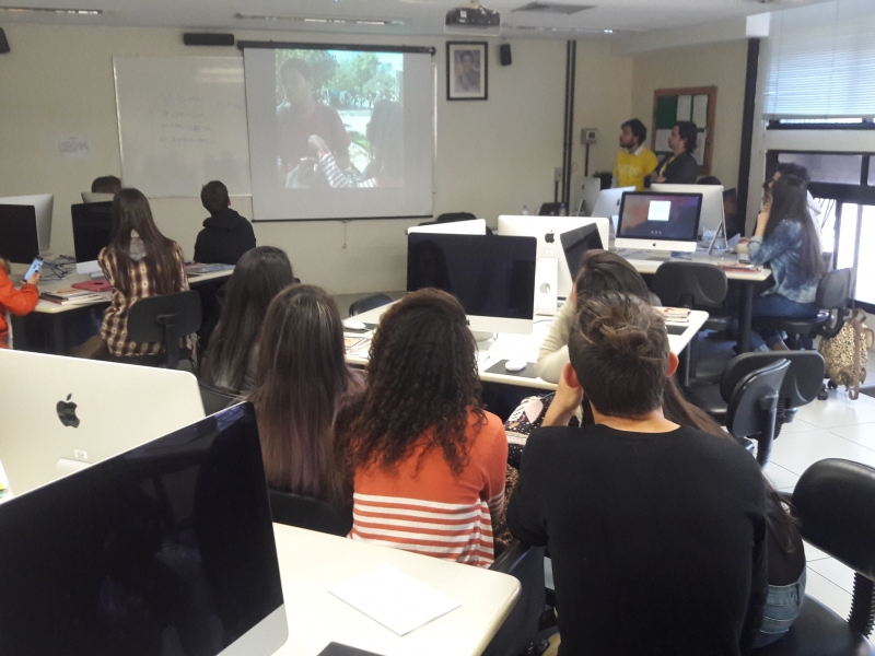 Alunos do Ensino M&eacute;dio receberam dicas de professores da Pucrs no Open Campus Foto: Ulisses Miranda/Especial/JC