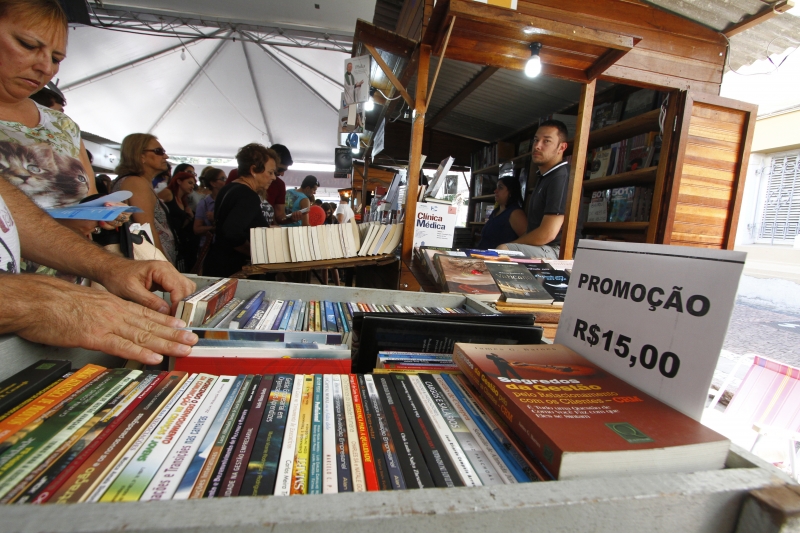 Além da tradicional venda de livros, Feira oferece oficina gratuitas para interessados