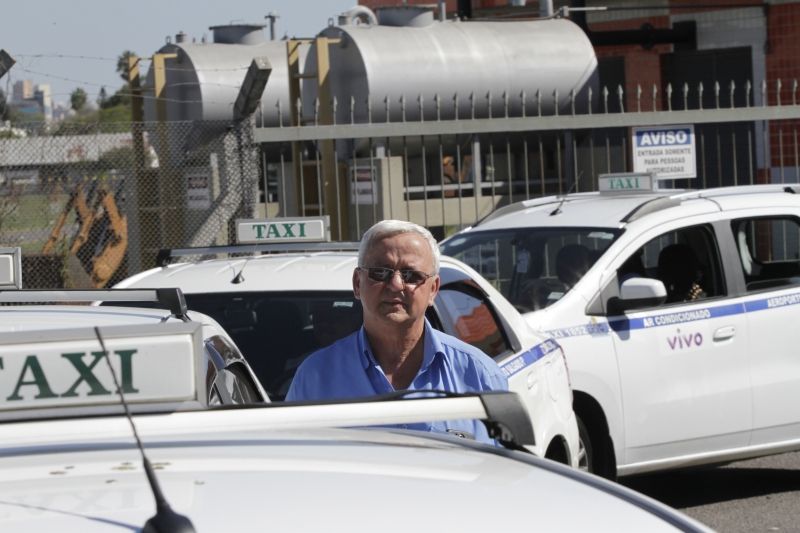  Logística - lei do farol baixo - Marcello Casal  Agência Brasil  