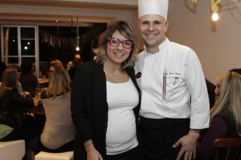 Fabi Vanoni e Patrick Vargas, donos do Santo Mimo