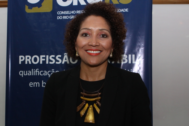 Ana Rodrigues é vice-presidente de gestão do CRCRS