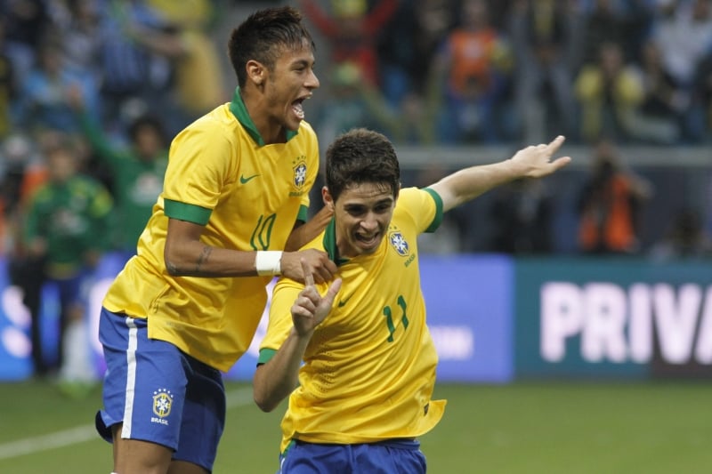 O meia do Chelsea foi titular da seleção brasileira na Copa do Mundo de 2014, mas depois perdeu prestígio na equipe