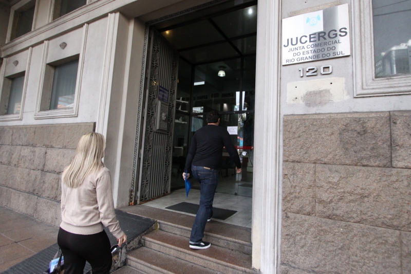  FOTOS DA PRESIDÊNCIA E DA FACHADA DA JUNTA COMERCIAL, JUCERGS    NA FOTO: JUCERGS  