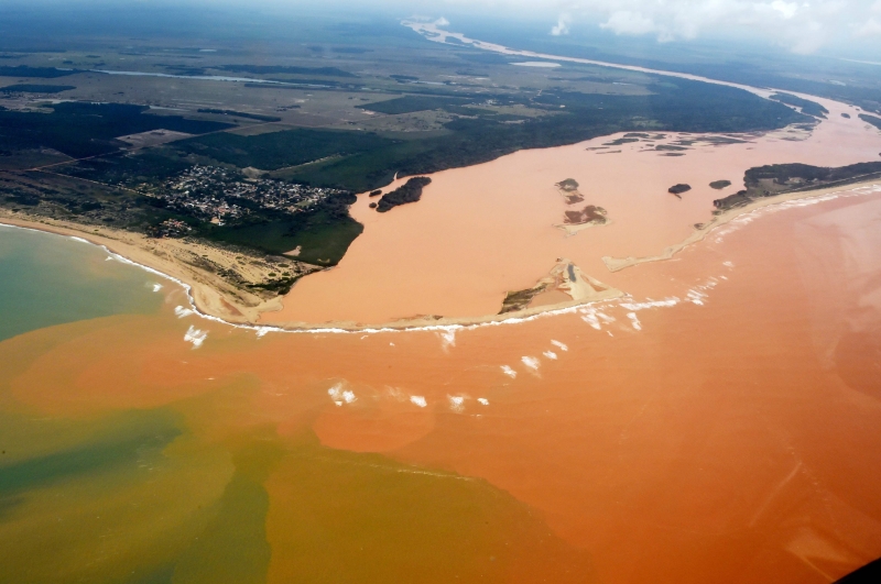 Tragédia de Mariana, em Minas Gerais, completou três anos no dia 5 deste mês; na ocasião, uma barragem da mineradora Samarco se rompeu, liberando rejeitos de mineração