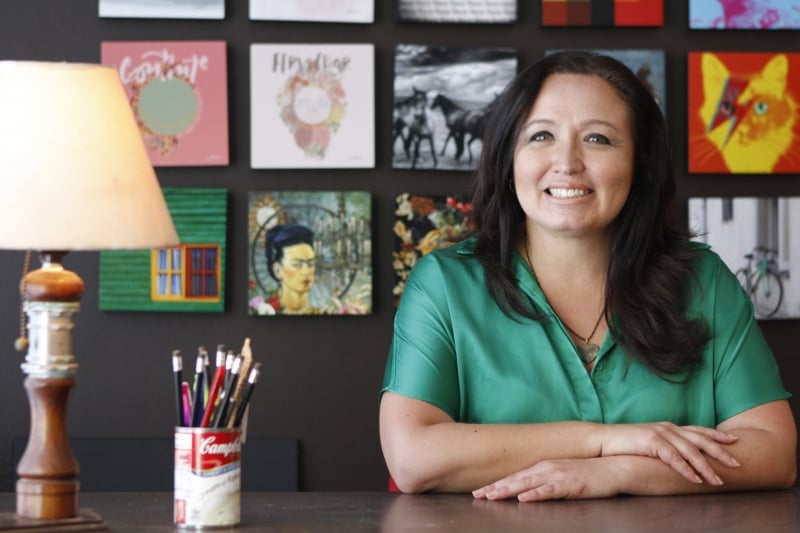 Vicky faz pe�as tamb�m para empresas que querem dar brindes