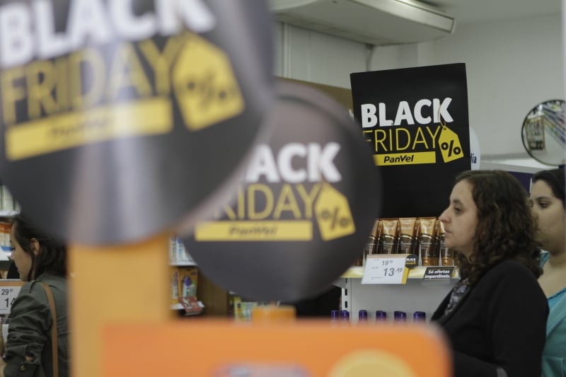 Sindilojas vai ampliar horário apostando em aumento de vendas em 2016