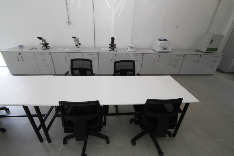 Concluído e equipado em novembro, estabelecimento segue fechado desde então