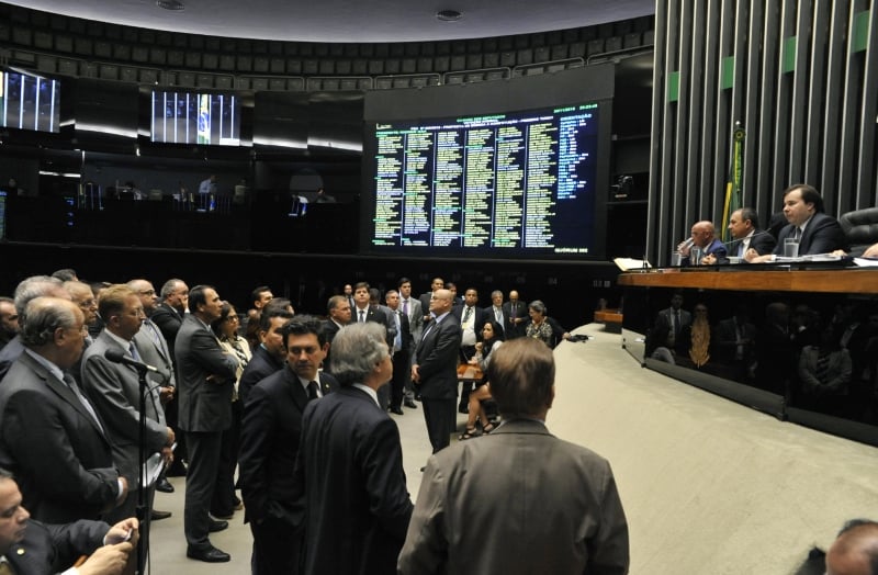 Pelo menos 13 trechos do PL Anticorrupção foram alterados ou suprimidos por emendas