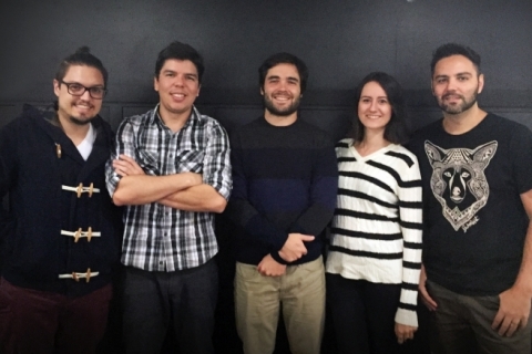 Edgard Vidal, Lucas Cordeiro, Gustavo Orsati, Julia Rebou&ccedil;as, Th&oacute;mas Fernandes s&atilde;o os criadores do Projeto Olhe