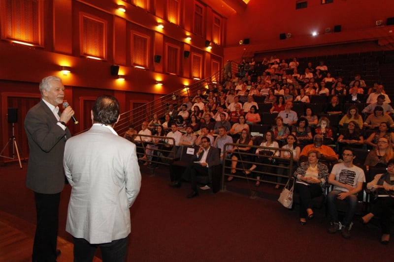 Prefeito abriu seminário preparatório à revisão da lei e aposta em debate mais pontual