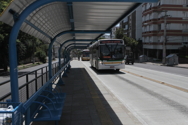 Corredor de ônibus da avenida Protásio Alves foi liberado em maio de 2016