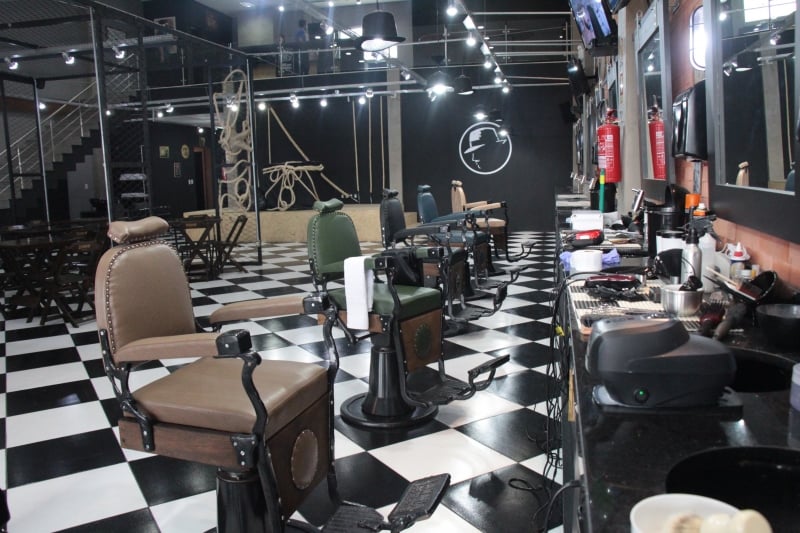 A opera&ccedil;&atilde;o fica na avenida Paraguass&uacute; e ocupa um espa&ccedil;o de 450m&sup2;, a maior unidade da rede porto-alegrense Foto: ROBERTA FOFONKA/Especial/JC