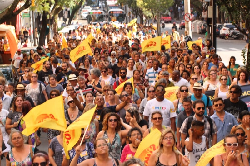 Simpa rejeita proposta de reposição salarial e decreta greve dos servidores de Porto Alegre