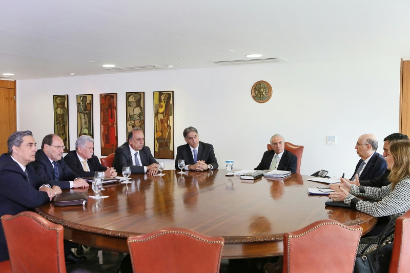 Presidente Michel Temer se reuniu com governadores para detalhar a proposta de ajuste financeiro 