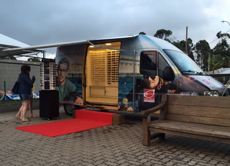 Van da Mais &Oacute;tica, que vai circular no Litoral, foto Mais &Oacute;tica, divulga&ccedil;&atilde;o Foto: MAIS &Oacute;TICA /MAIS &Oacute;TICA/DIVULGA&Ccedil;&Atilde;O/JC