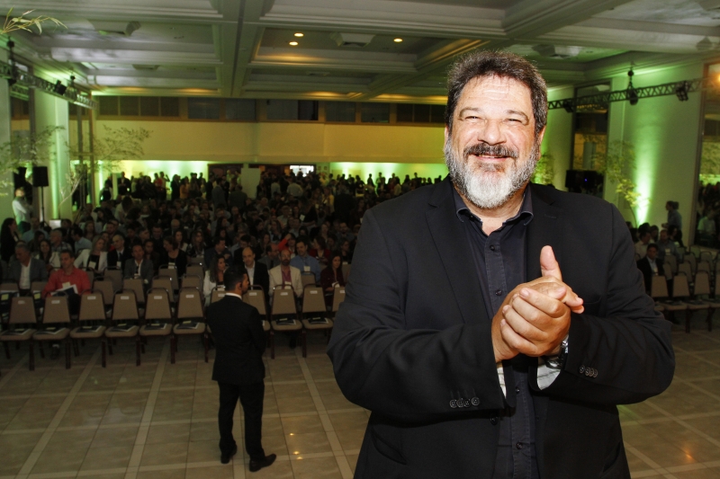 Cortella participou de evento promovido pela Amcham no Plaza